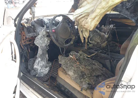 2009 BMW 128I I из США, поврежденный, VIN WBAUP93559VF48178